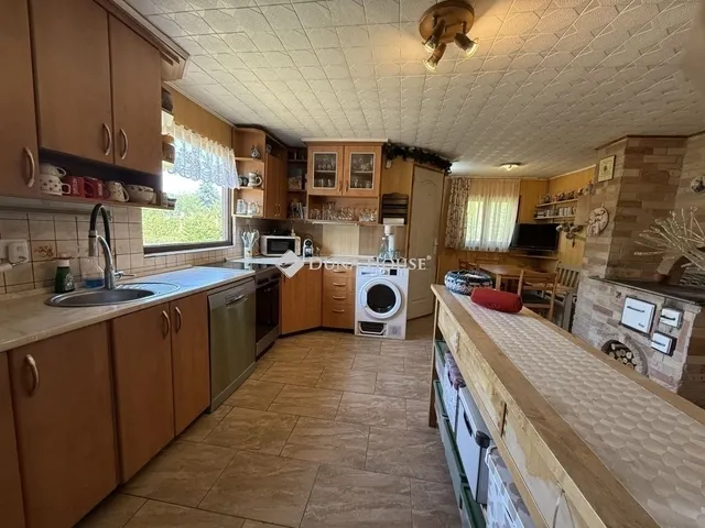 Eladó mezőgazdasági ingatlan Kecskemét, Hetényegyháza 70 nm