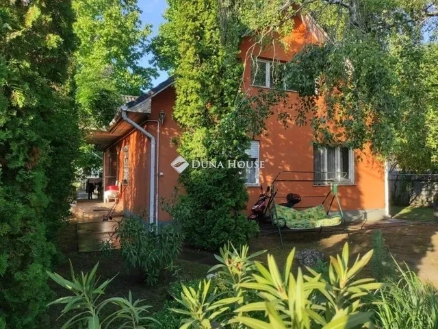 Eladó ház Kecskemét, Szeleifalu 210 nm