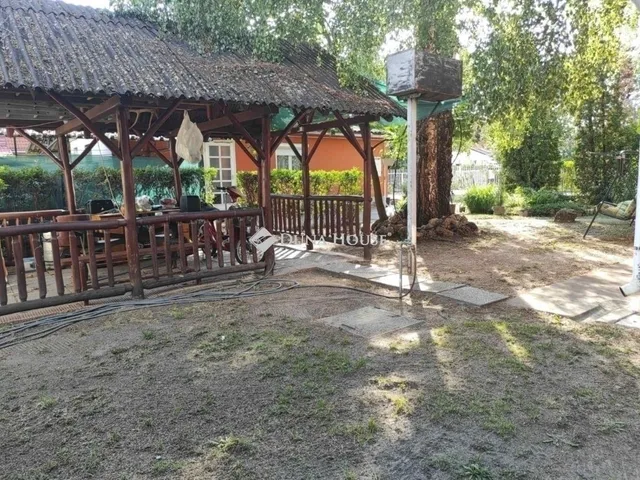 Eladó ház Kecskemét, Szeleifalu 210 nm