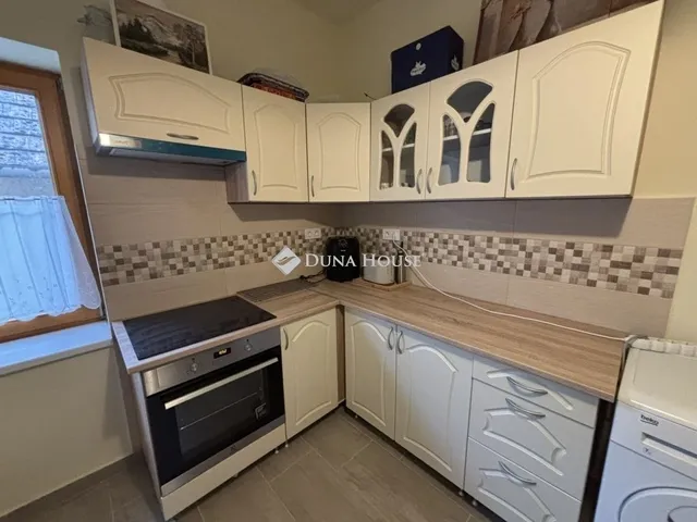 Eladó ház Szentkirály 45 nm