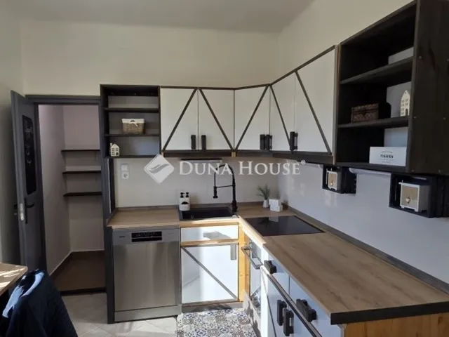 Eladó ház Kecskemét 135 nm