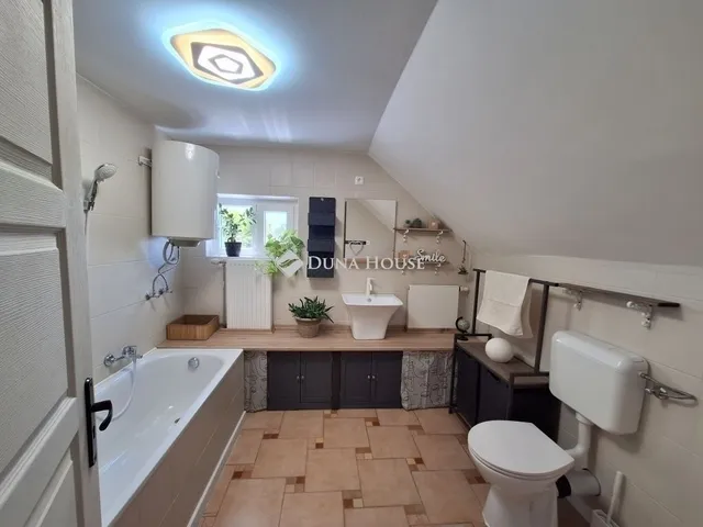 Eladó ház Kecskemét 135 nm