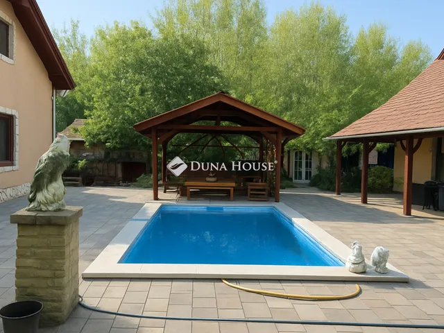 Eladó mezőgazdasági ingatlan Nagykőrös 90 nm