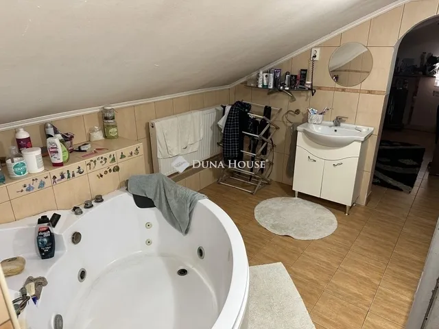 Eladó mezőgazdasági ingatlan Nagykőrös 90 nm