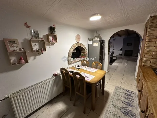 Eladó mezőgazdasági ingatlan Nagykőrös 90 nm