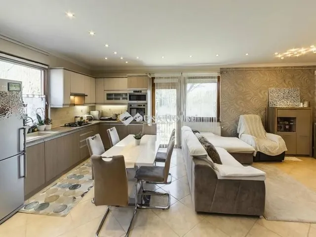 Eladó ház Kecskemét, Úrihegy 98 nm