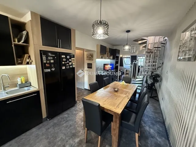 Eladó lakás Kecskemét, Belváros 97 nm