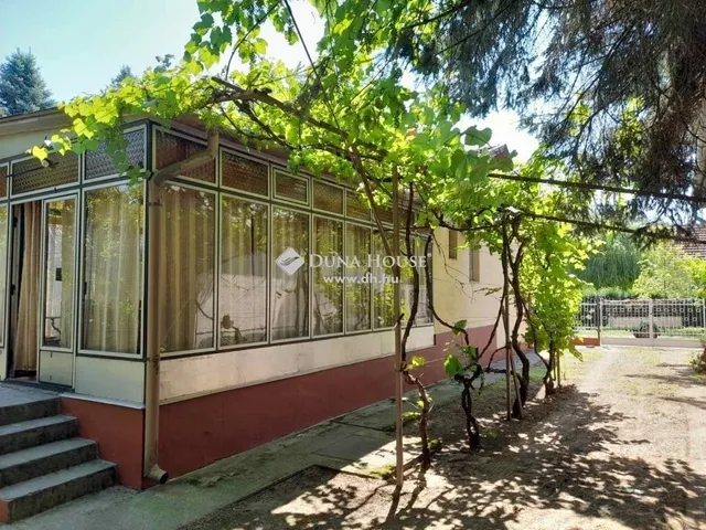 Eladó nyaraló Lakitelek 52 nm