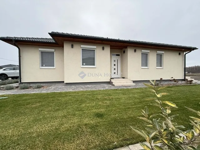 Eladó ház Kecskemét 100 nm