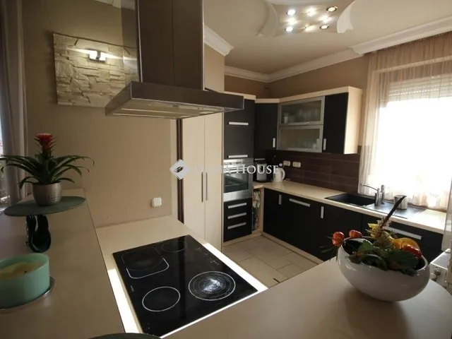 Eladó ház Kecskemét, Katonatelep 103 nm