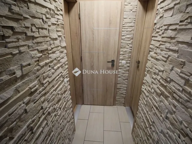 Eladó ház Kecskemét, Katonatelep 103 nm