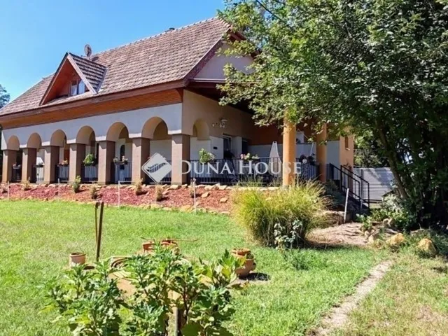 Eladó ház Kecskemét, Kadafalva 128 nm