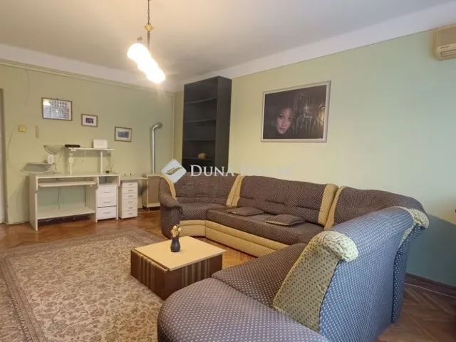 Eladó lakás Kecskemét 73 nm