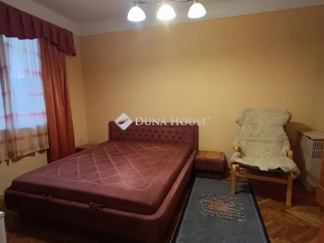 Eladó lakás Kecskemét 73 nm