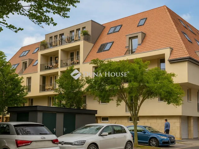 Eladó lakás Kecskemét, Belváros 77 nm