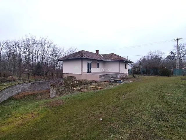 Eladó ház Kecskemét 60 nm