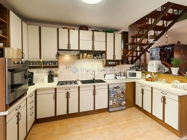 Eladó ház Kecskemét 152 nm