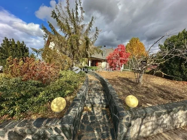 Eladó ház Kecskemét, Kadafalva 207 nm