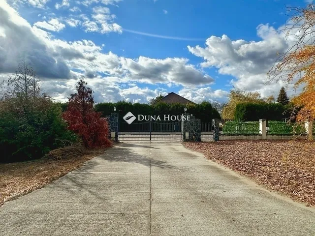 Eladó ház Kecskemét 207 nm