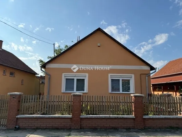 Eladó ház Nagykőrös 83 nm