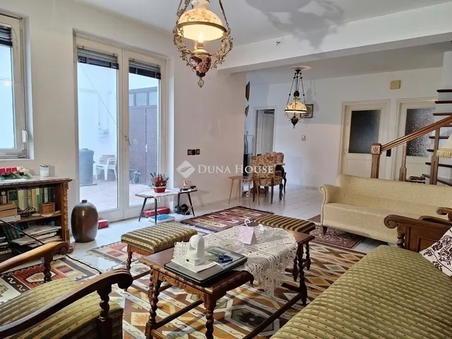 Eladó ház Kecskemét, Hunyadiváros 99 nm