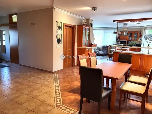 Eladó ház Kecskemét 240 nm