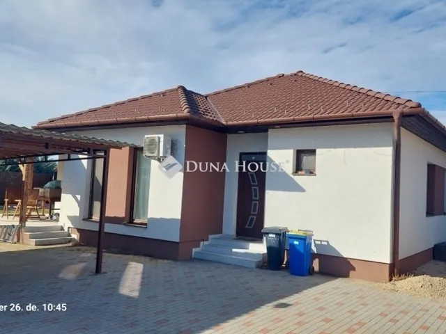 Eladó ház Kecskemét, Kadafalva 94 nm