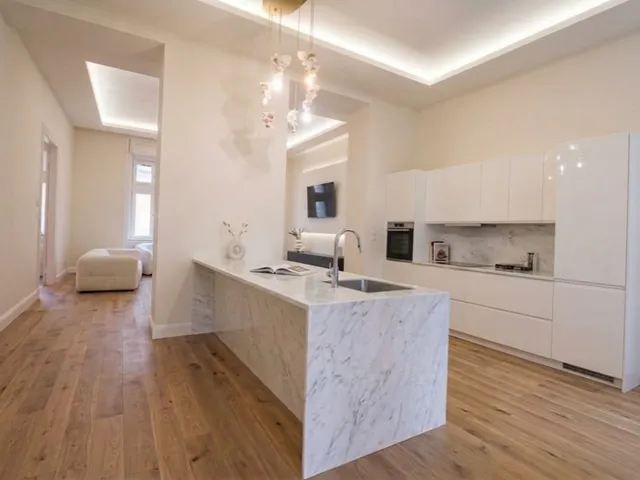 Eladó lakás Budapest VI. kerület, lovag 88 nm