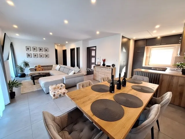 Eladó ház Kecskemét, Alsószéktó 72 nm