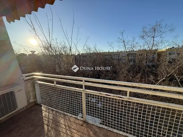 Eladó lakás Kecskemét, Belváros 72 nm