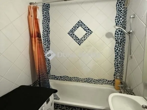 Eladó lakás Kecskemét, Belváros 72 nm