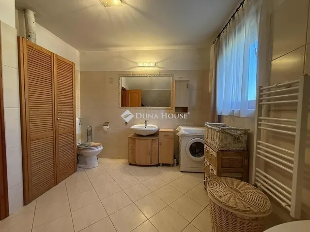 Eladó ház Kecskemét, Petőfiváros 95 nm