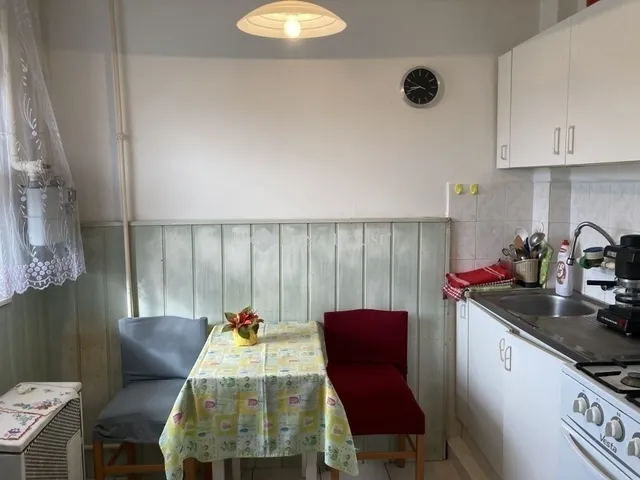 Eladó lakás Kecskemét, Hunyadiváros 48 nm
