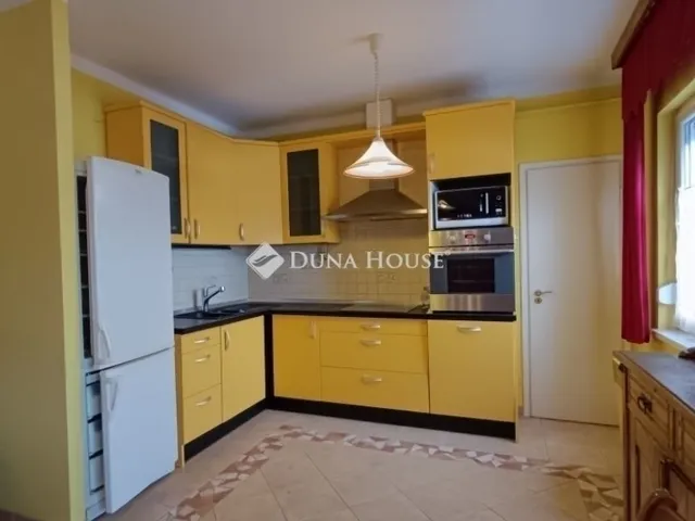 Eladó lakás Kecskemét 92 nm