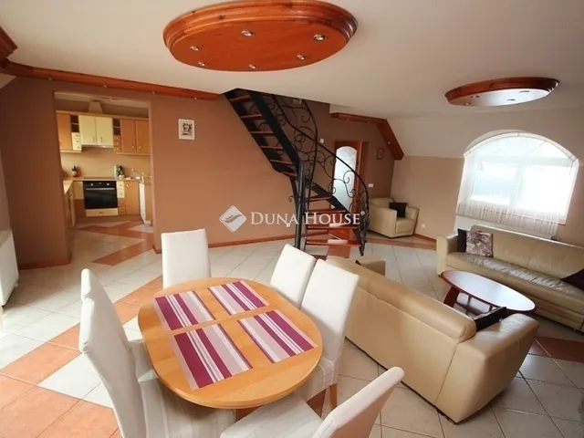 Eladó lakás Kecskemét 90 nm