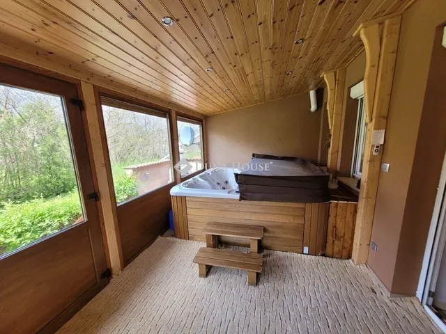 Eladó ház Kecskemét 190 nm