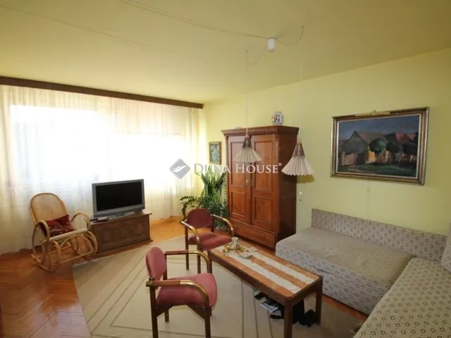 Eladó lakás Kecskemét, Belváros 62 nm