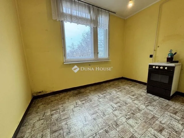 Eladó lakás Kecskemét, Rákócziváros 41 nm