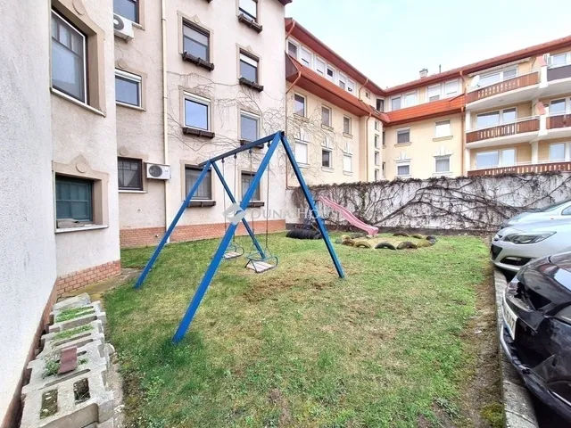 Eladó lakás Kecskemét, Belváros 40 nm