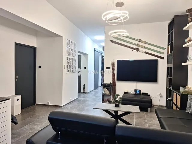 Eladó ház Kecskemét, Katonatelep 117 nm