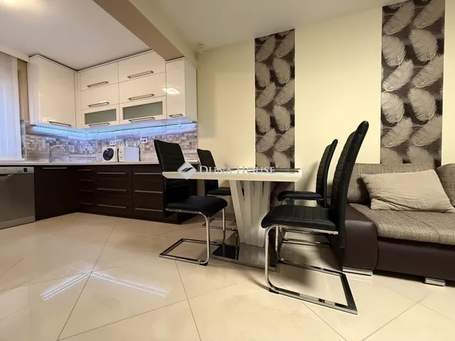 Eladó ház Kecskemét 81 nm