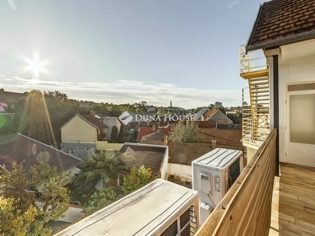 Eladó lakás Kecskemét 98 nm