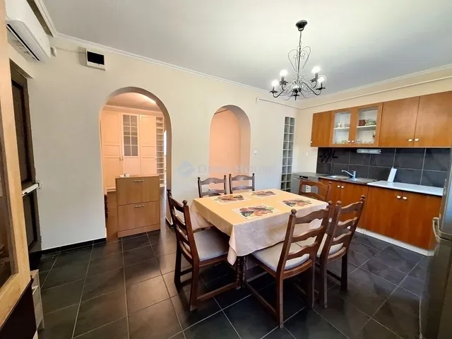 Eladó lakás Kecskemét, Műkertváros 56 nm