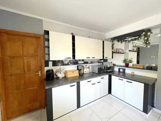 Eladó ház Kecskemét, Hetényegyháza 145 nm