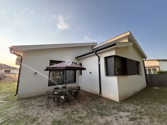 Eladó ház Kecskemét, Katonatelep 134 nm