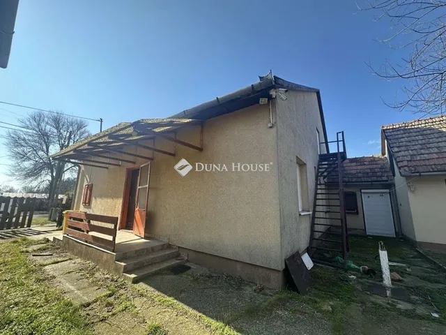 Eladó ház Nagykőrös 100 nm