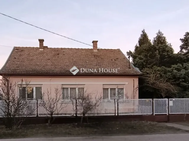 Eladó ház Lajosmizse 95 nm