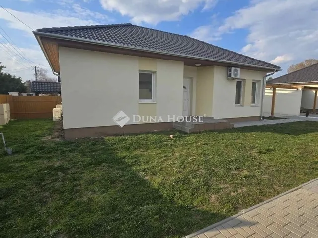 Eladó lakás Lajosmizse 71 nm