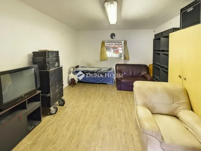 Eladó mezőgazdasági ingatlan Kecskemét, Alsószéktó 300 nm
