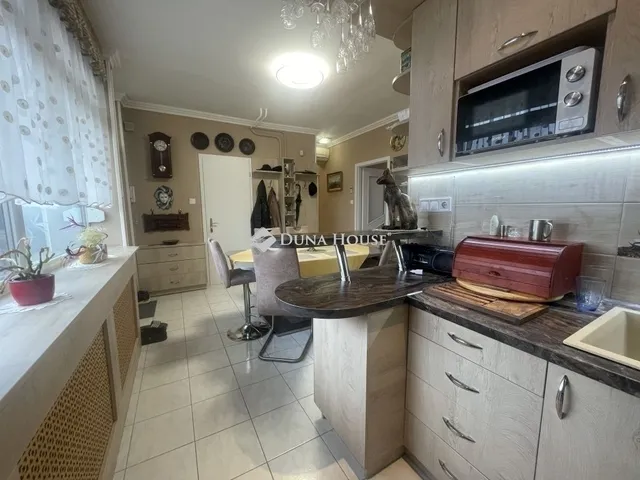 Eladó lakás Kecskemét 67 nm